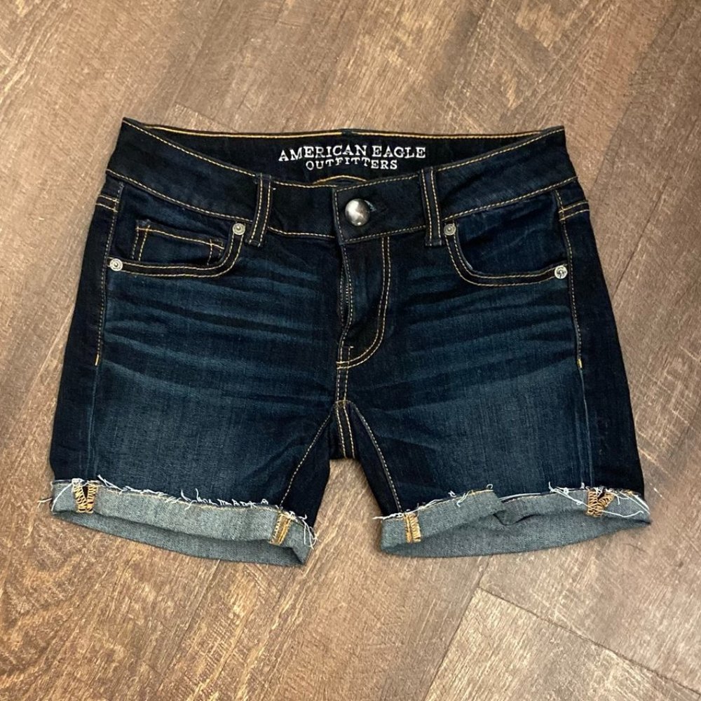 American Eagle Midi Shorts -Size 00 -Super Stretch - Picture 2 of 9